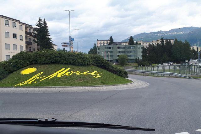 טיול יום מדזנצאנו (Desenzano) עם רכבת ברנינה לאלפים השוויצריים credit to viator.com