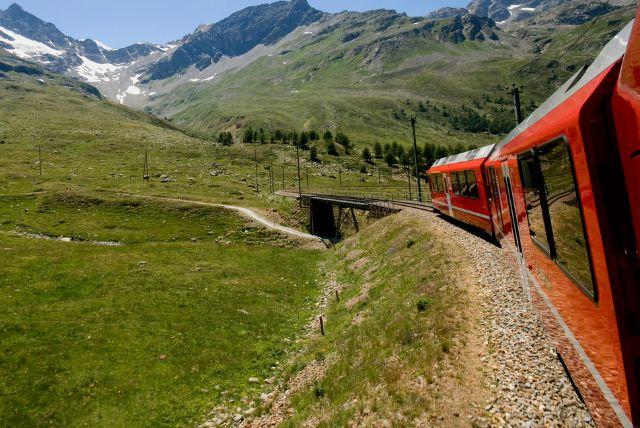 איך להגיע לסנט מוריץ מאיטליה - כל הדרכים האפשריות