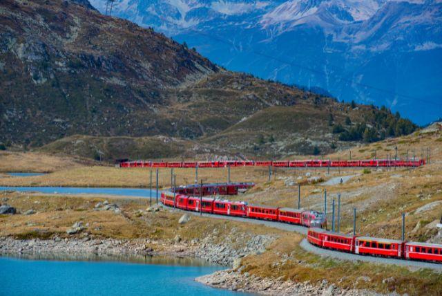 טיפים לצילום מושלם במהלך הנסיעה ברכבת ברנינה