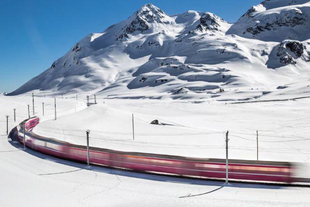 איך לשמור מקום טוב לצילום במהלך הנסיעה credit to getyourguide.com