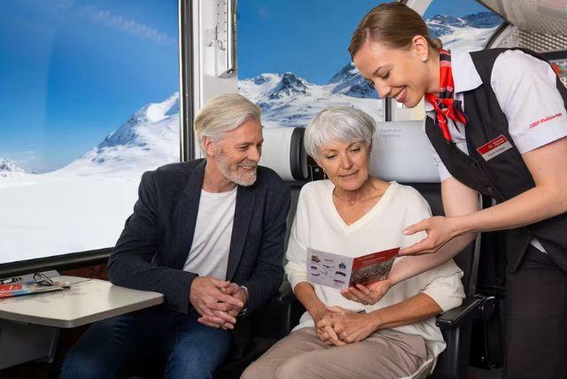 הזמנת מושבים לרכבת ברנינה אקספרס - מטיראנו לסנט מוריץ או כור (Chur) credit to headout.com