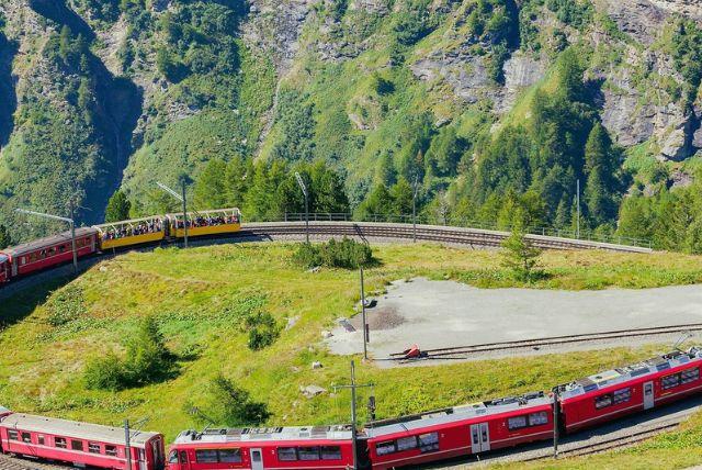הנחות, מבצעים ופסים שכוללים את רכבת ברנינה (Swiss Travel Pass ועוד) credit to viator.com