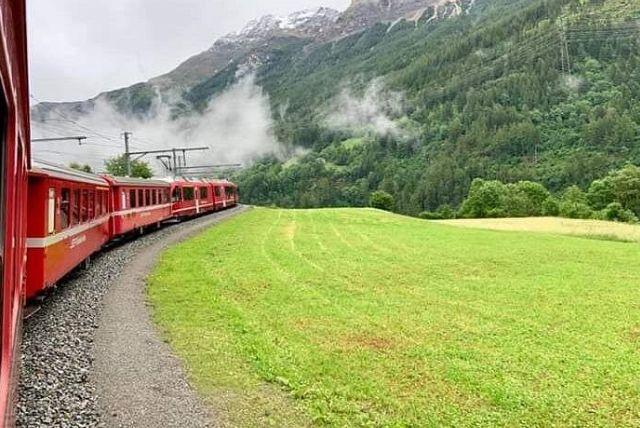 העונה הכי יפה לנסיעה ברכבת ברנינה - קיץ, סתיו או חורף? credit to viator.com
