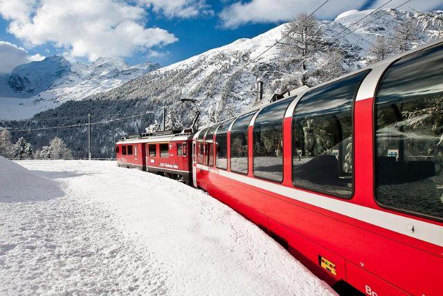 סיור פנורמי ברכבת ברנינה אקספרס (יציאה ממילאנו) credit to viator.com