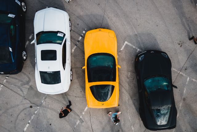 תחנות עם חניון בקרבת המסלול – למטיילים ברכב