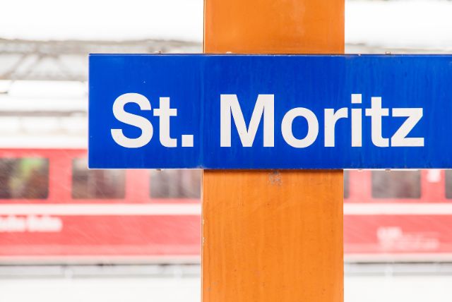 תחנת St. Moritz – תחנת הסיום הרשמית של הרכבת.