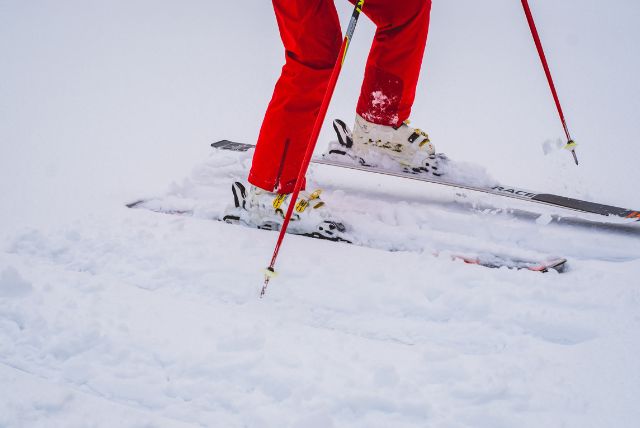לאילו אתרי סקי אפשר להגיע עם רכבת ברנינה?