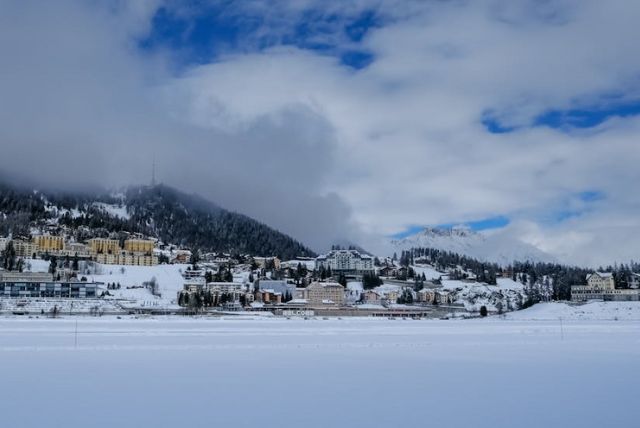 סנט מוריץ אתר סקי