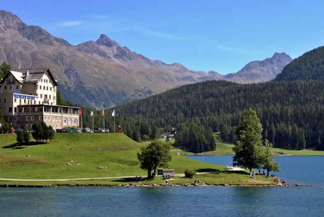 סנט מוריץ שוויץ אטרקציות מומלצות ואתרי תיירות שאסור לפספס